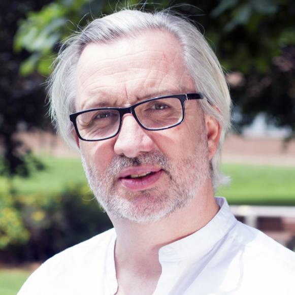 Mathias Schulze